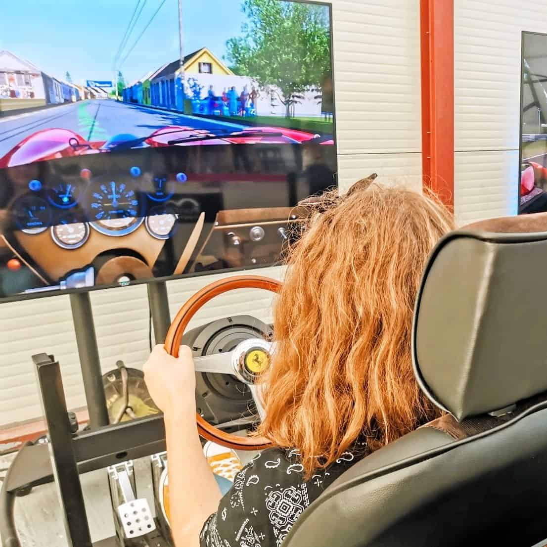 Rent Classic Cars simulator Ferrari 250 GTO in Milano with support. Hire history car simulators experience Monza for company party in Italy with branding