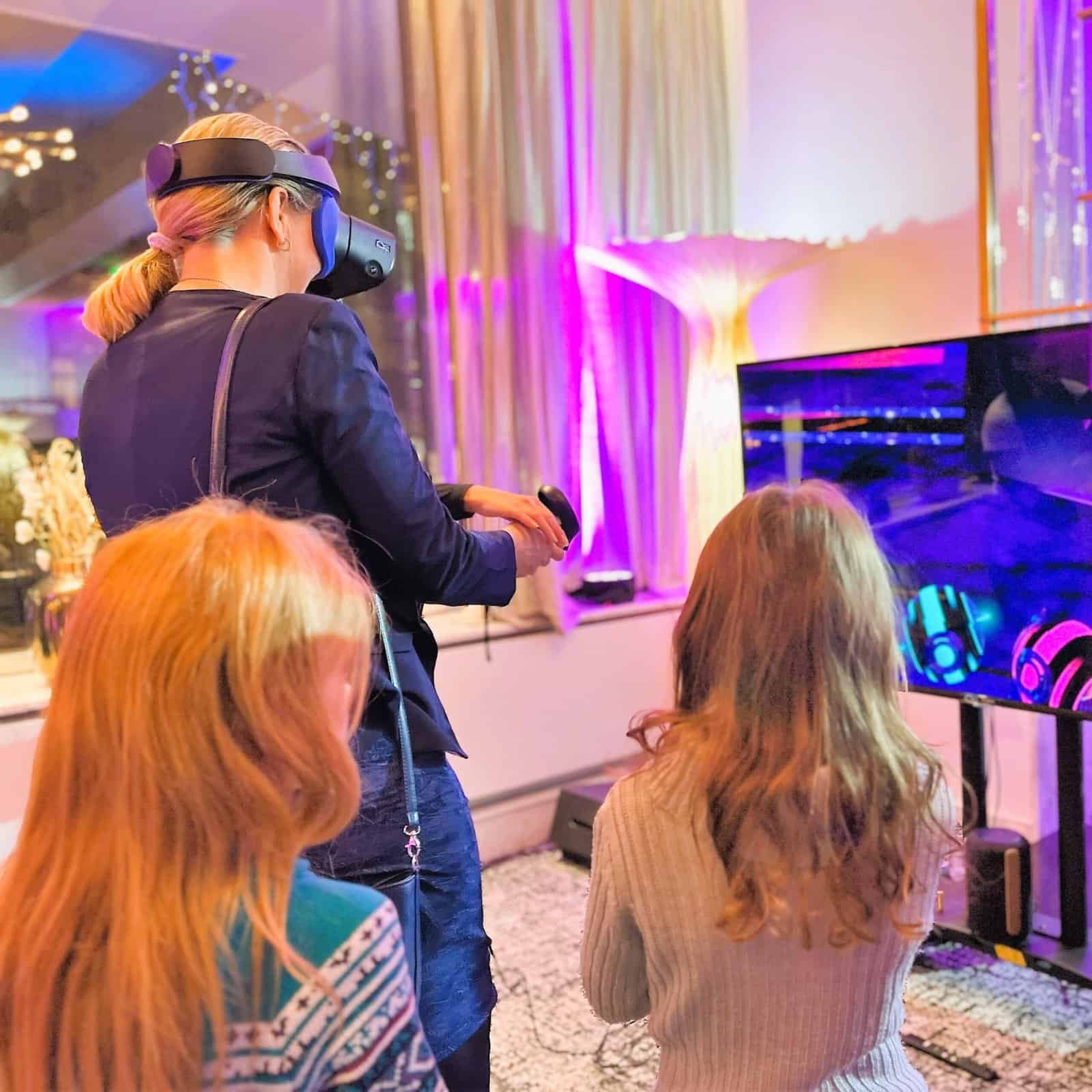 rent the best equipment for new year and Christmas party London Paris Berlin