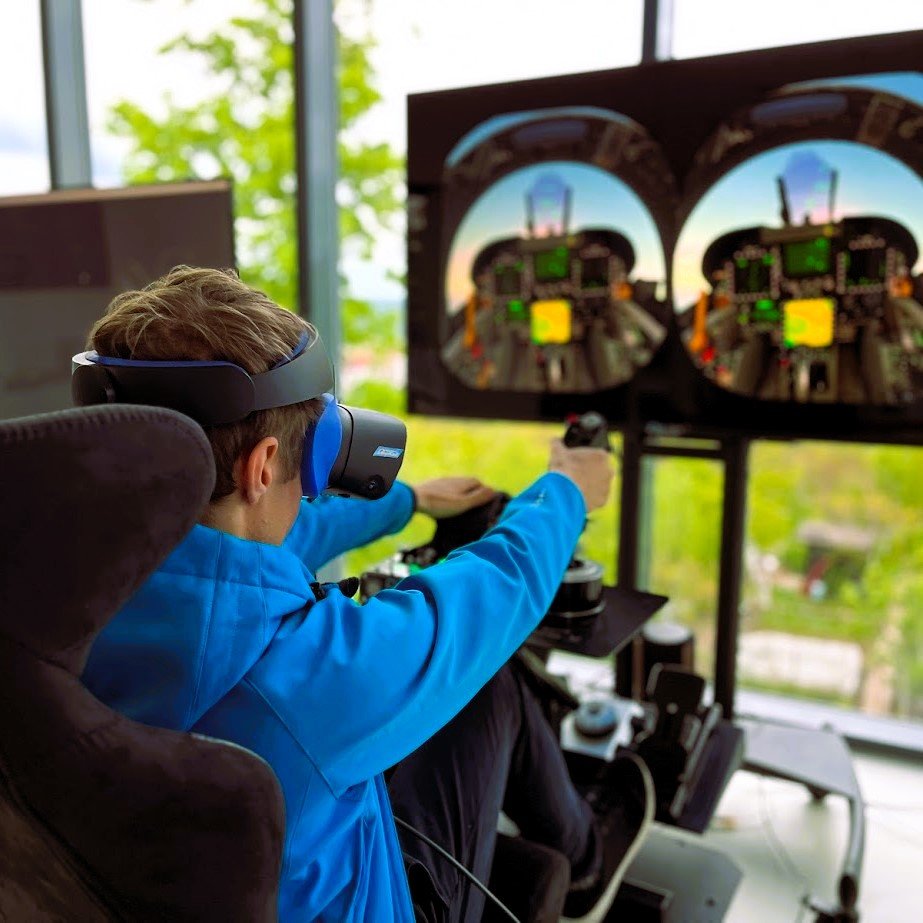 get best Entertainment simulator for it conference in Frankfurt. Hire Interactive it Entertainment for technology conference in London, Paris Berlin Prague