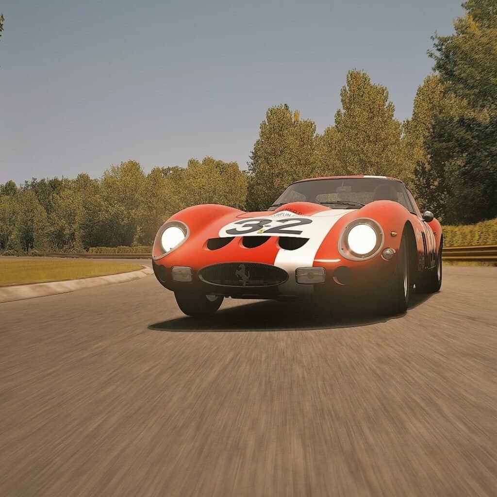 Rental a VReal car experience to discover an Italian nation's pride by RoarFun