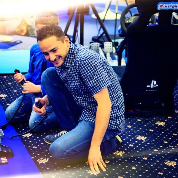 10+ years of experience providing entertainment for trade shows, EXPOs, and exhibitions. We deliver modern and interactive entertainment anywhere