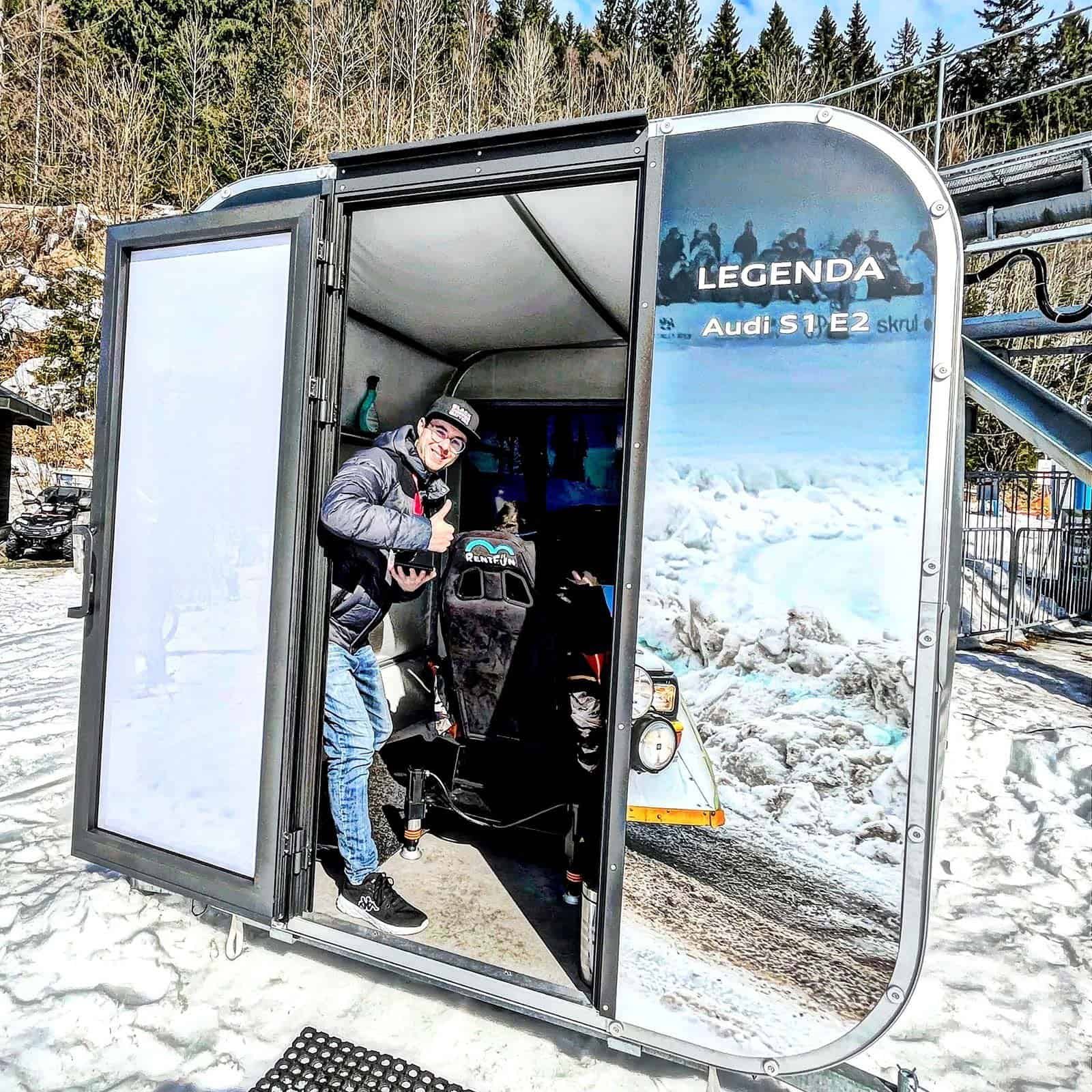 RoarFun clients. Audi rally motion VR simulator on music festival event